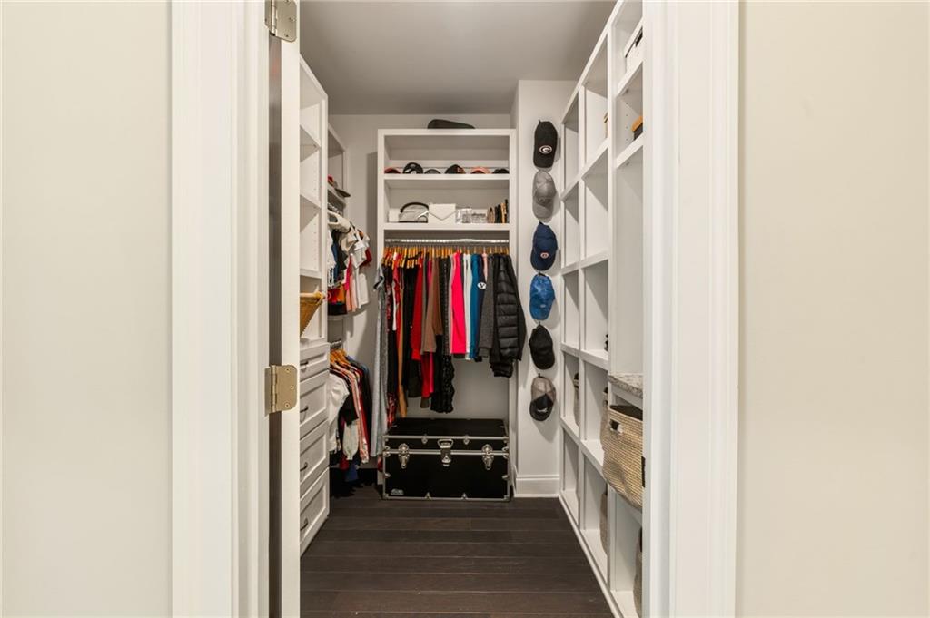 555 Verismo Way
