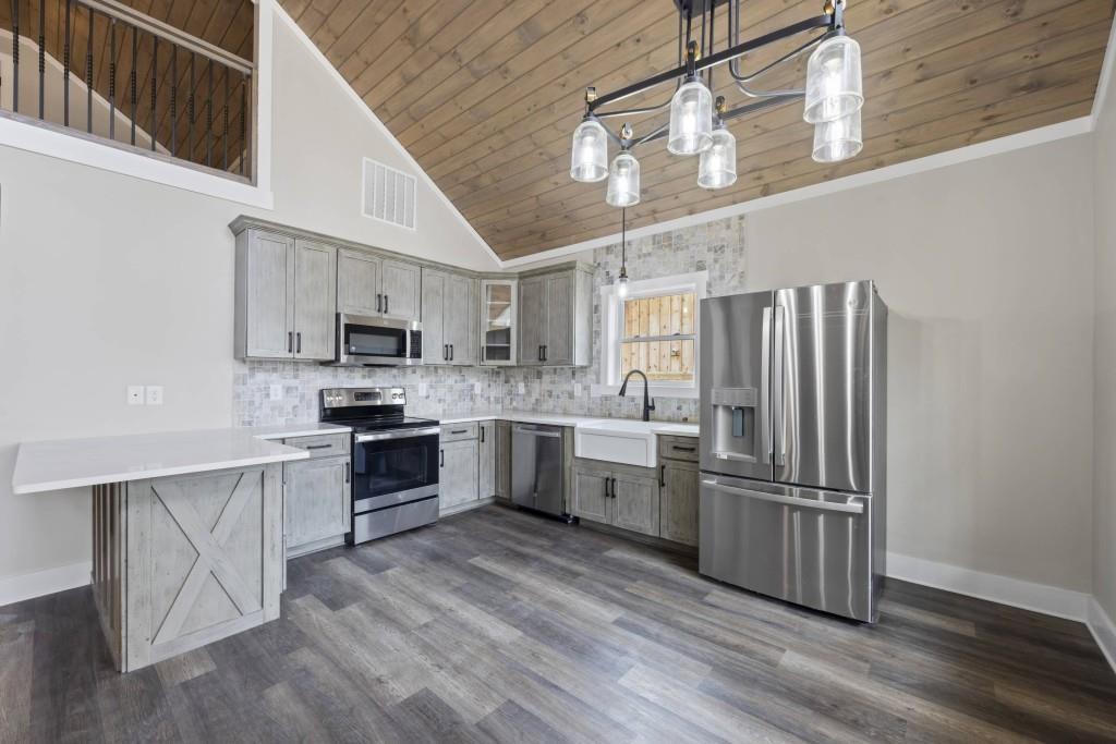 234 Lake View Drive