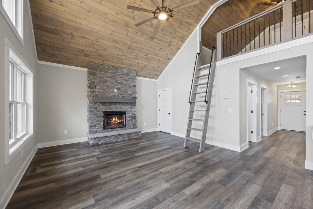 234 Lake View Drive