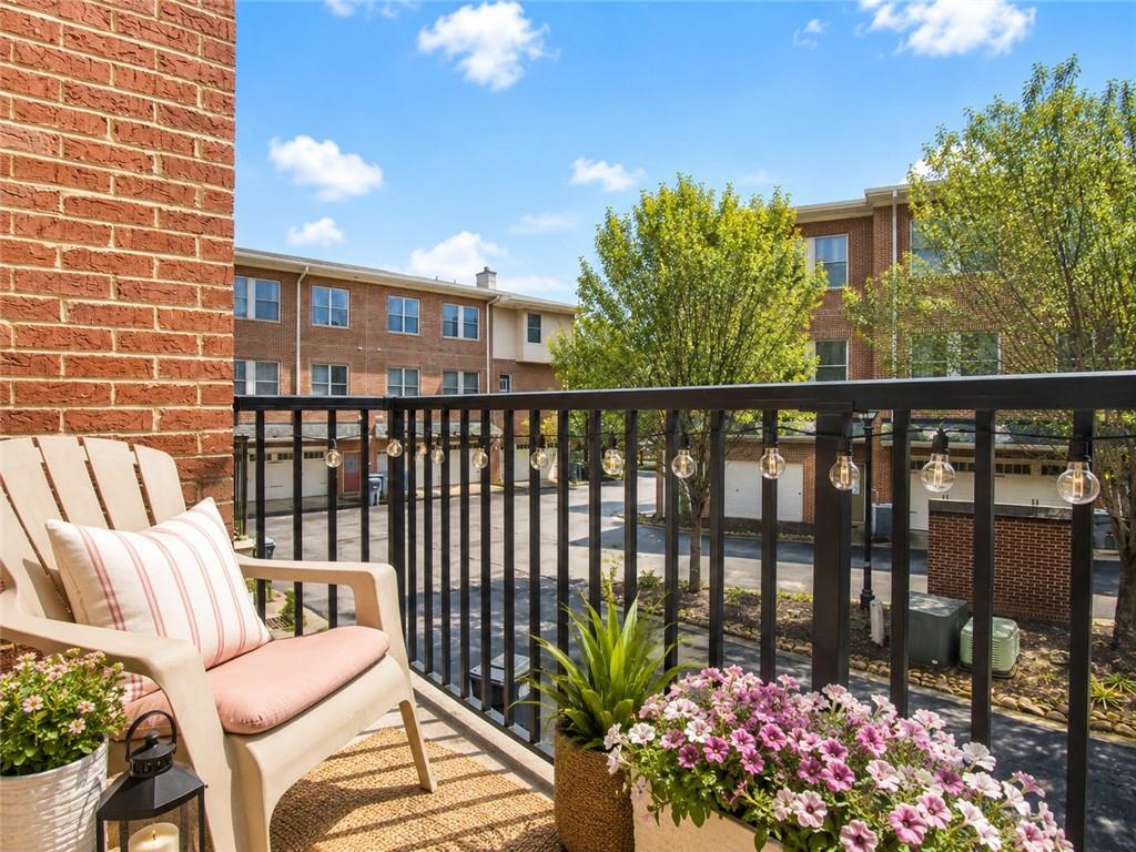 745 Fountainhead Lane NE Unit 111