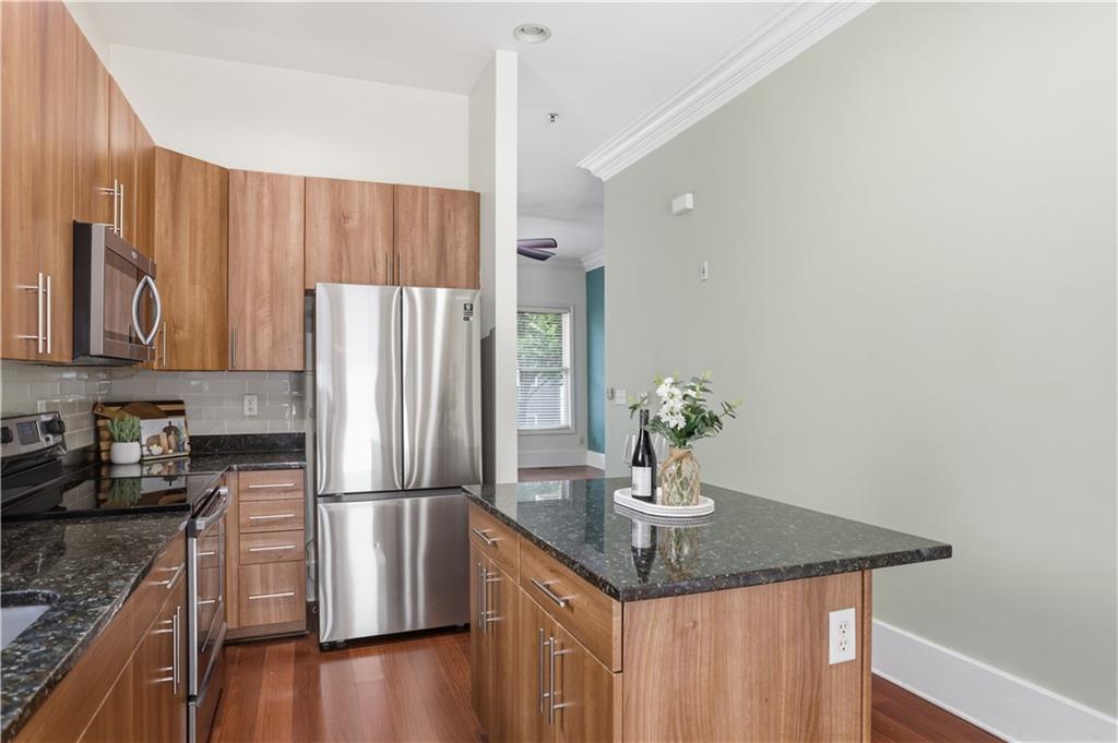 745 Fountainhead Lane NE Unit 111