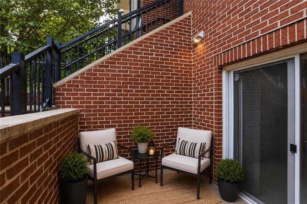 745 Fountainhead Lane NE Unit 111