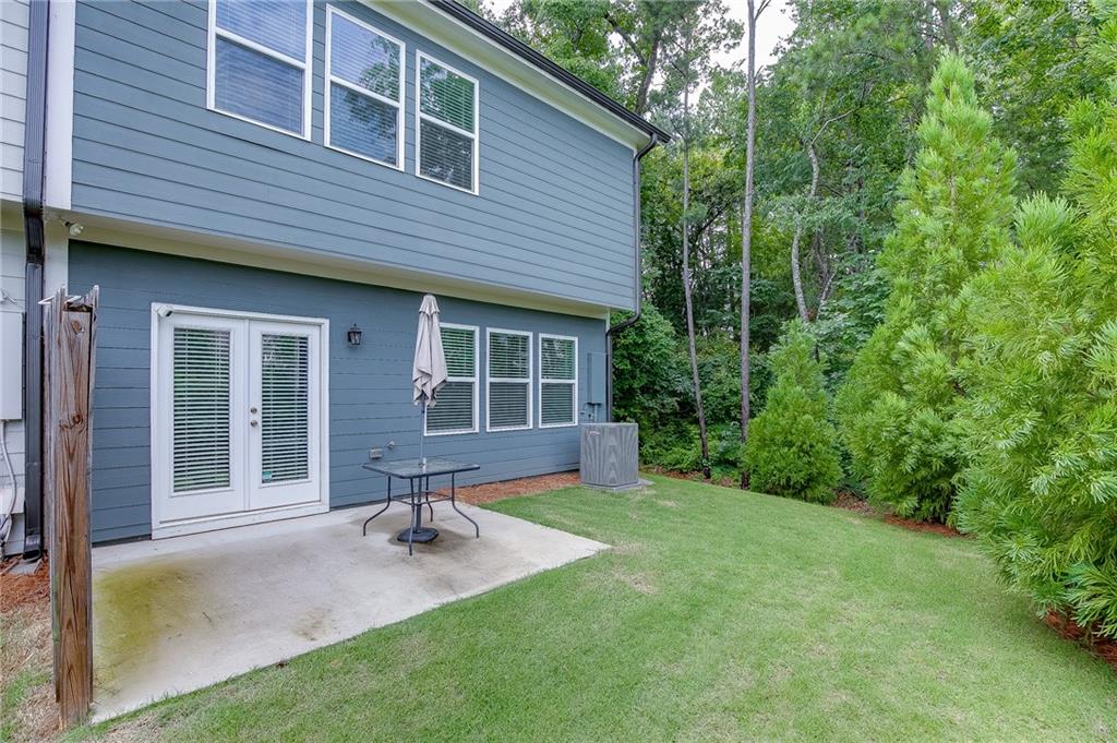 802 Edwin Lane