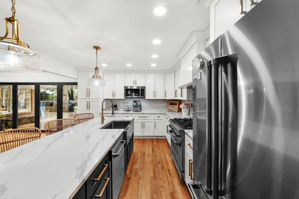 4211 Gladney Drive