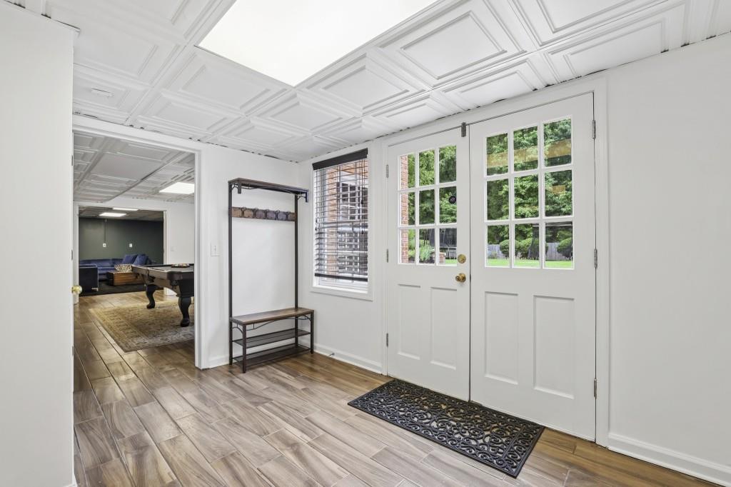 3050 Boles Farm Lane
