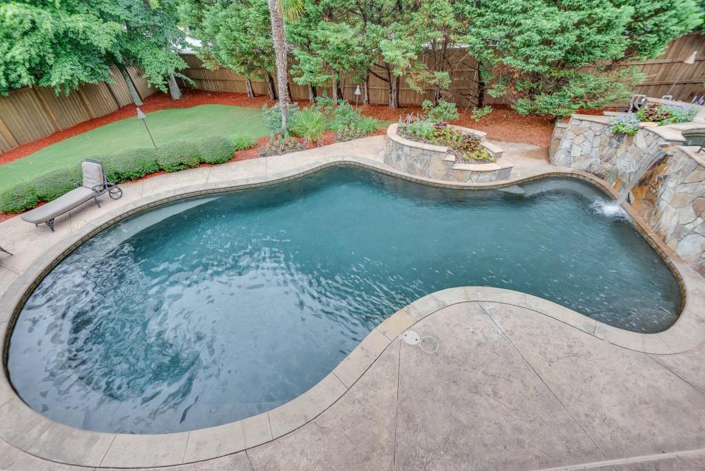 2494 Oak Grove Estates NE