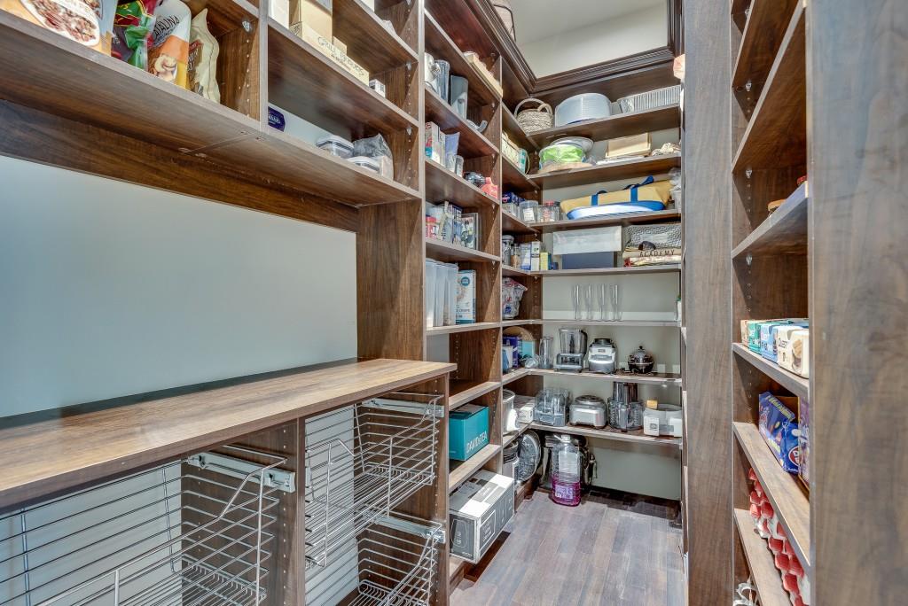 2494 Oak Grove Estates NE