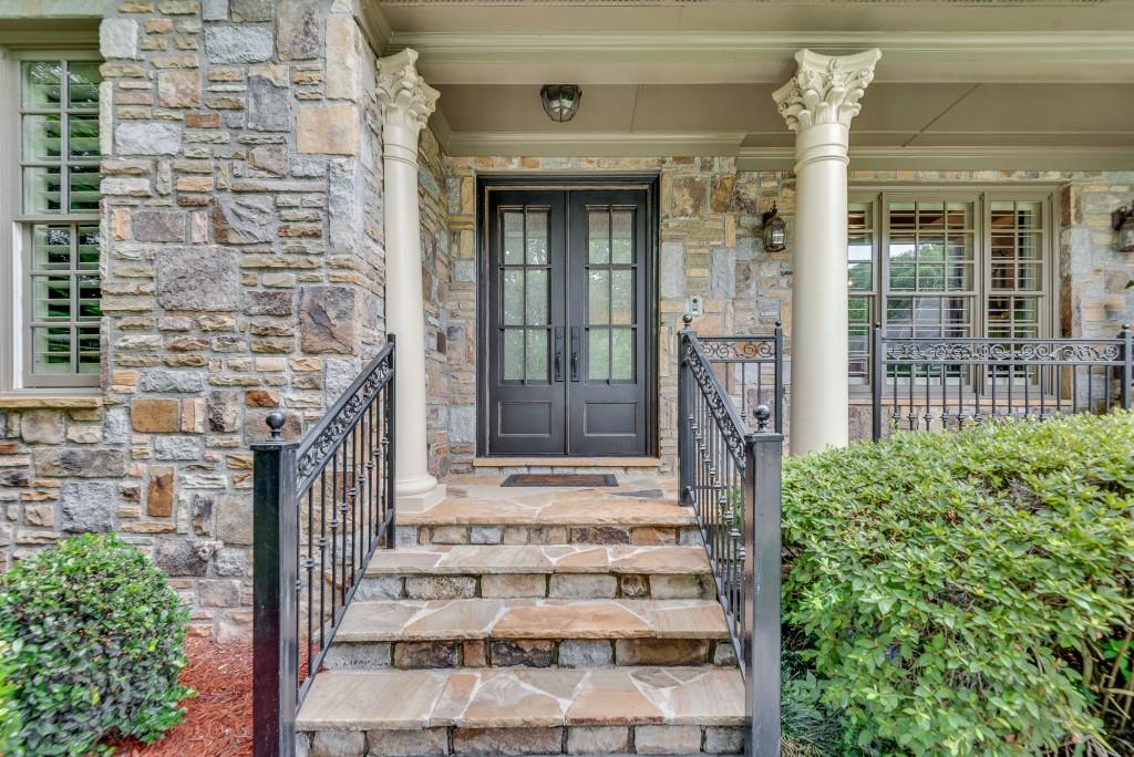 2494 Oak Grove Estates NE