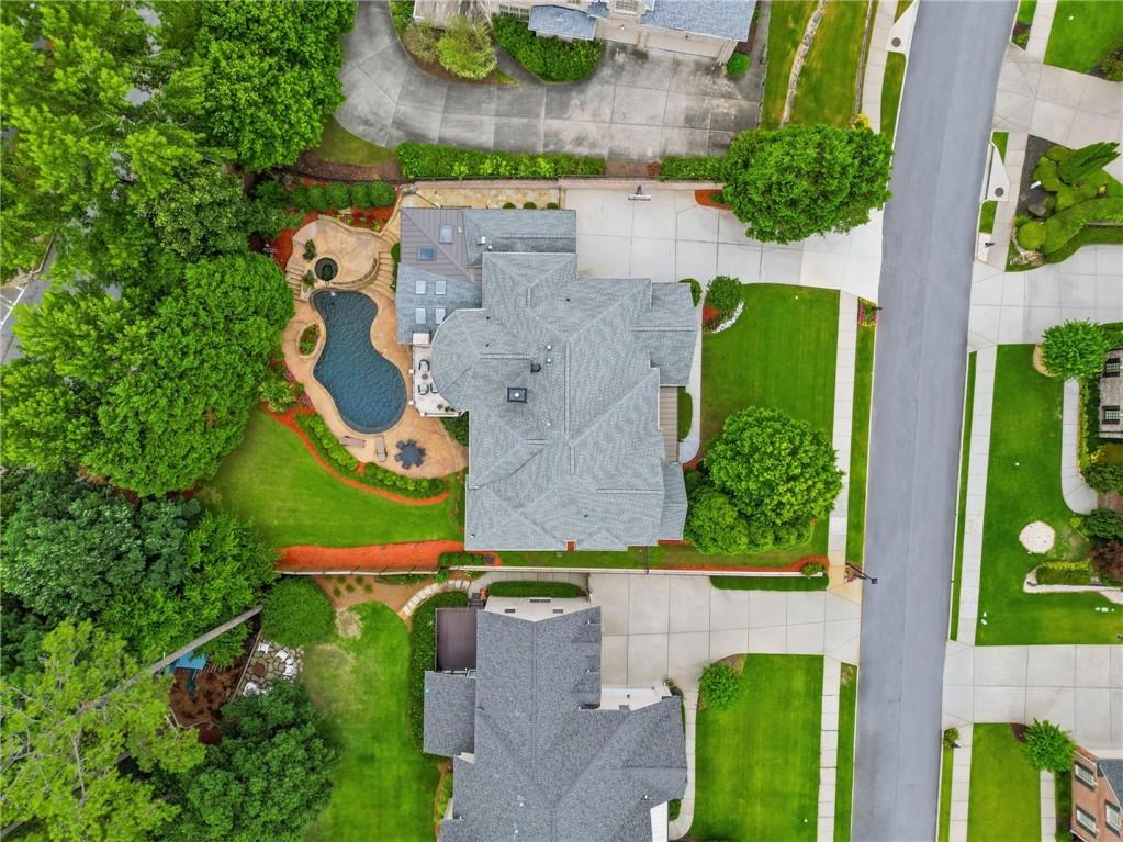 2494 Oak Grove Estates NE