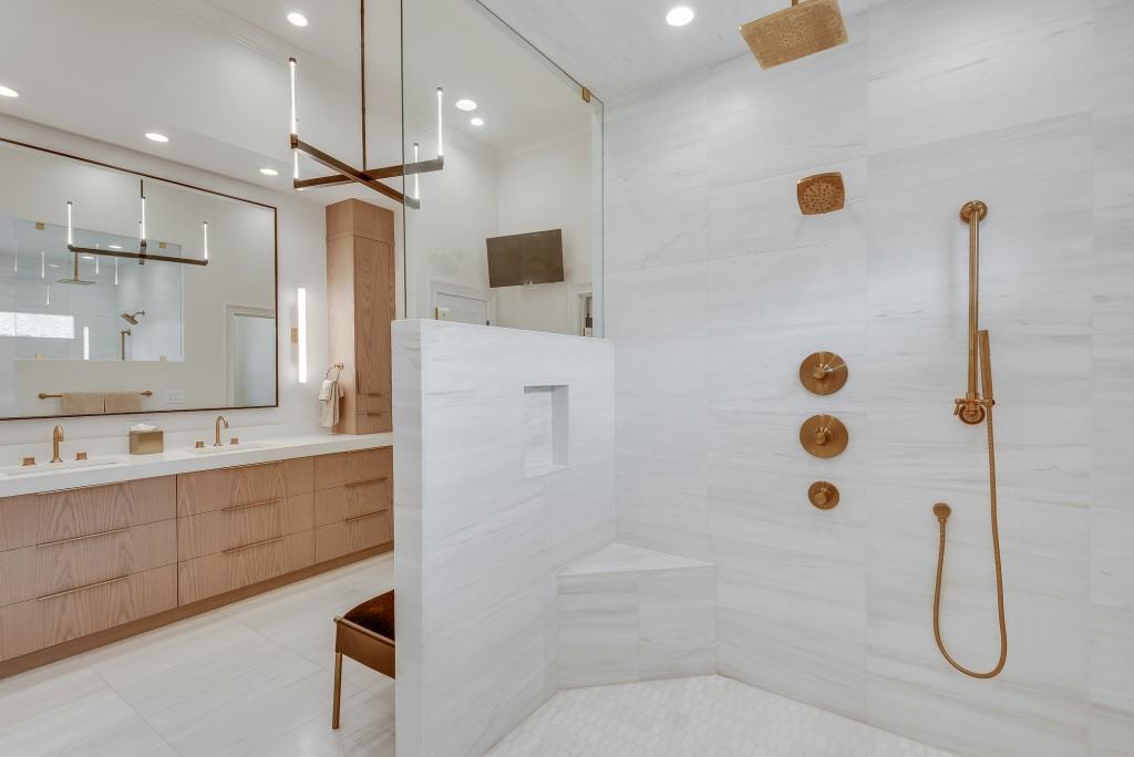 2494 Oak Grove Estates NE