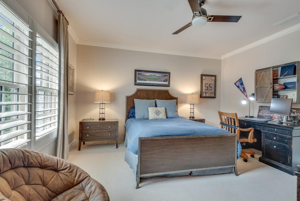 2494 Oak Grove Estates NE