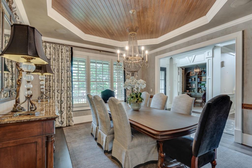 2494 Oak Grove Estates NE