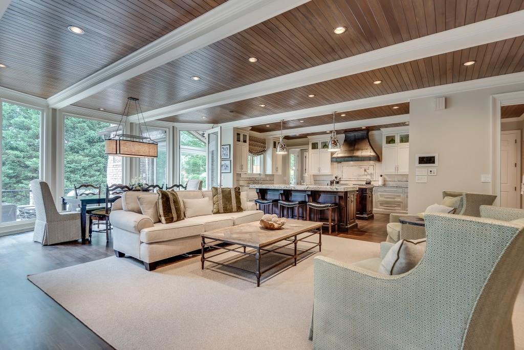 2494 Oak Grove Estates NE