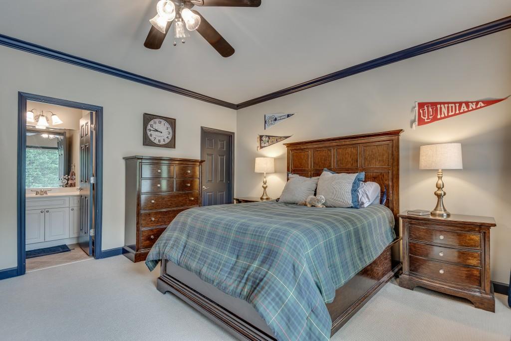 2494 Oak Grove Estates NE