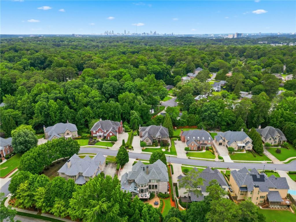 2494 Oak Grove Estates NE