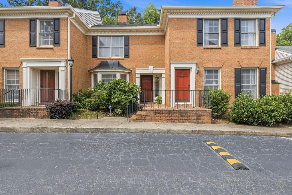 65 Mount Vernon Circle