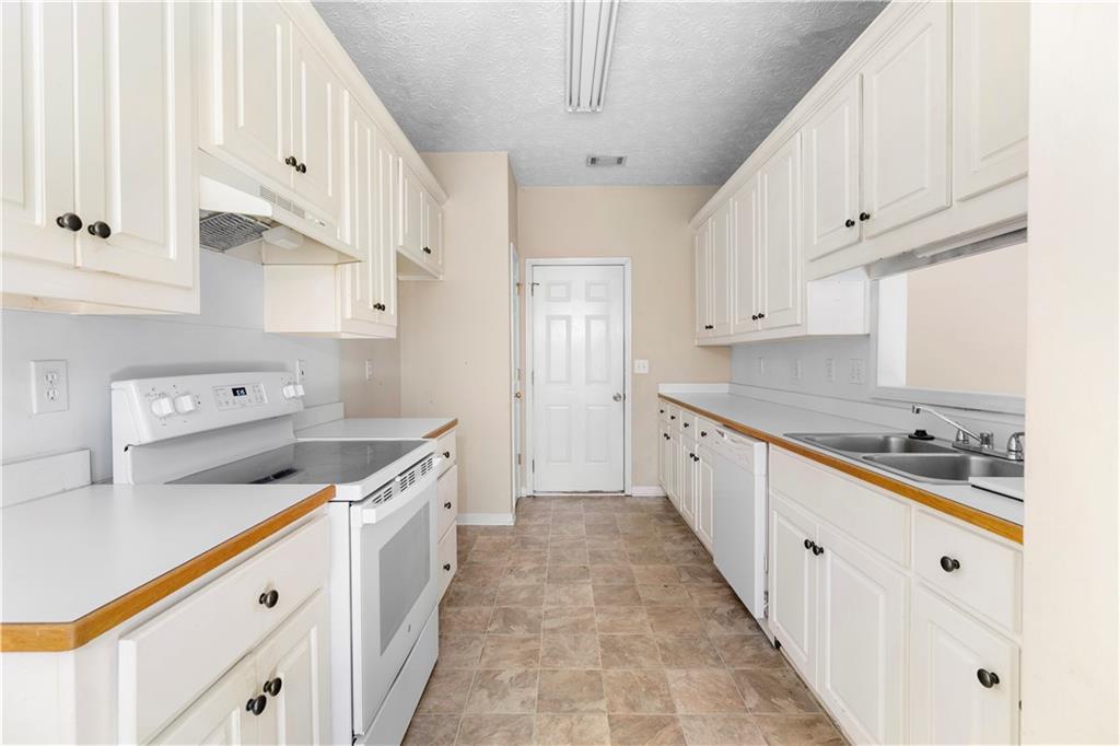 314 Apache Drive