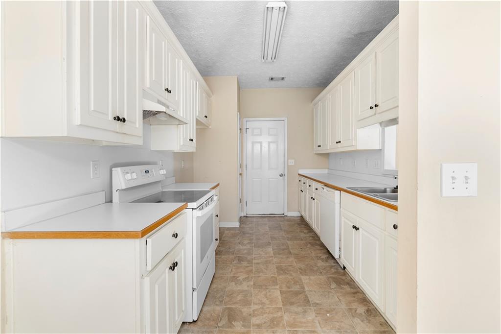 314 Apache Drive