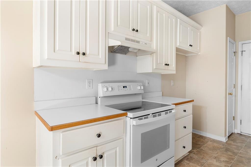 314 Apache Drive
