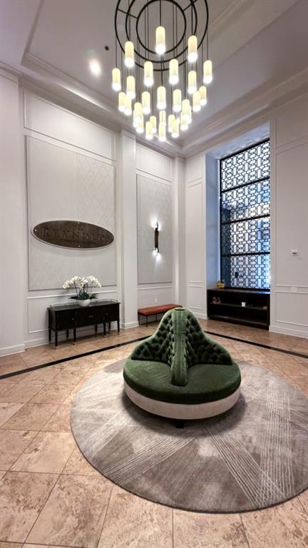 565 Peachtree Street NE Unit 1610