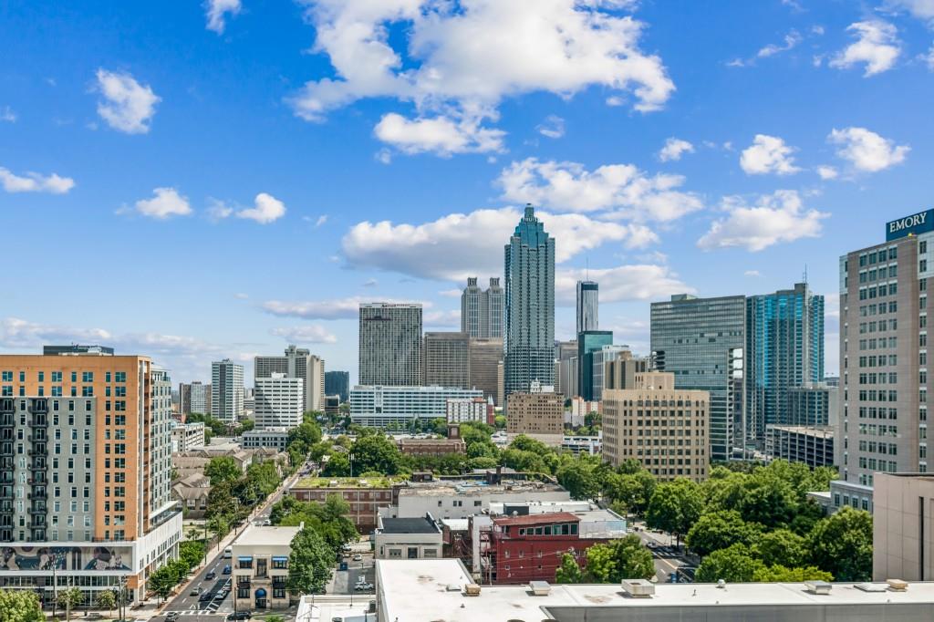 565 Peachtree Street NE Unit 1610