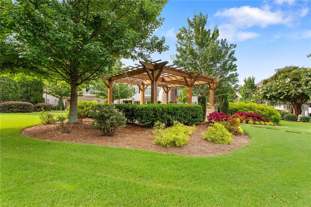 2690 Telfair Drive SE
