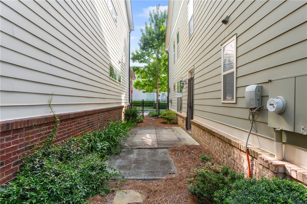 2690 Telfair Drive SE