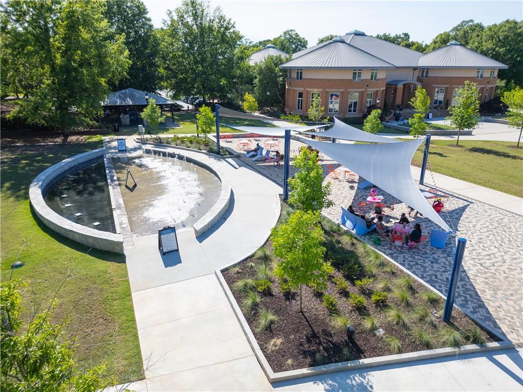 2690 Telfair Drive SE