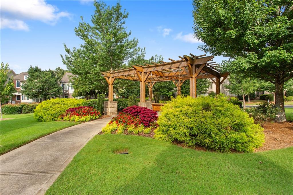2690 Telfair Drive SE