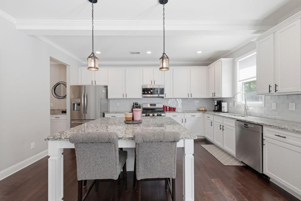 2085 Sparrowhawk Court