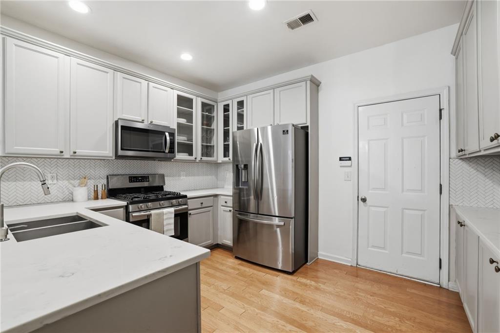 969 Brownstone Lane Unit 18