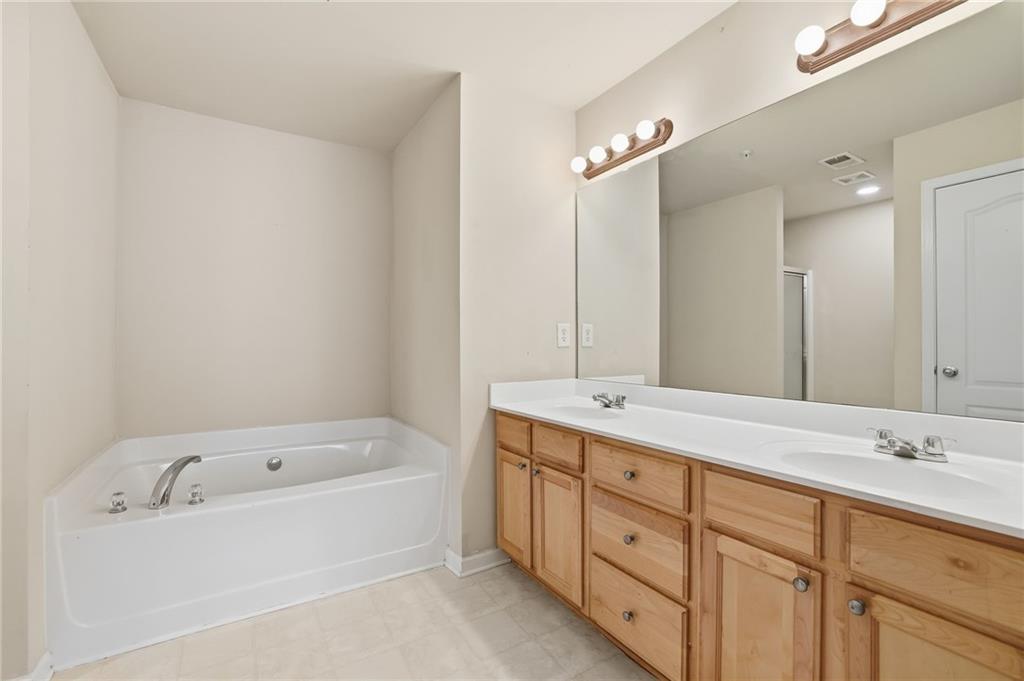 969 Brownstone Lane Unit 18