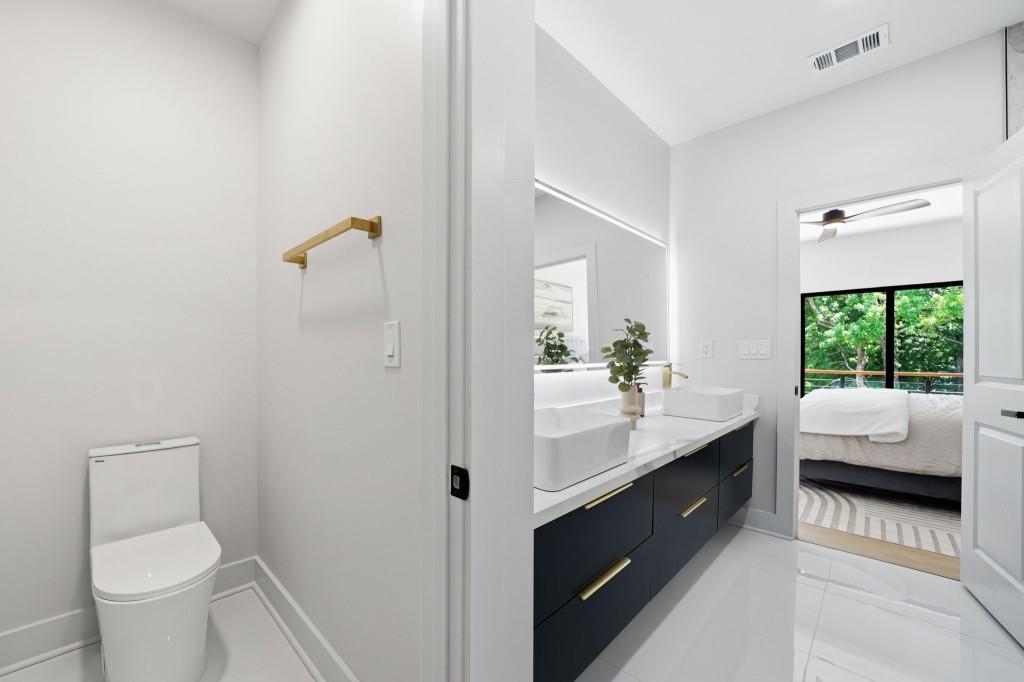 2677 Grand Isles Way