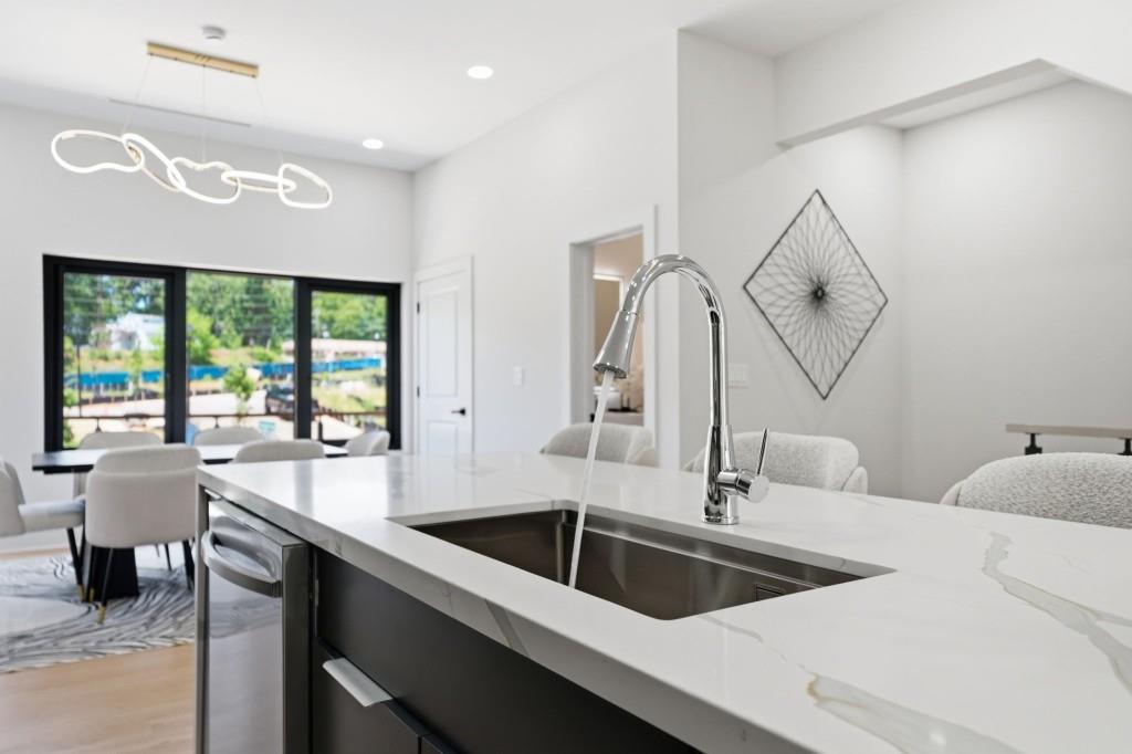 2677 Grand Isles Way