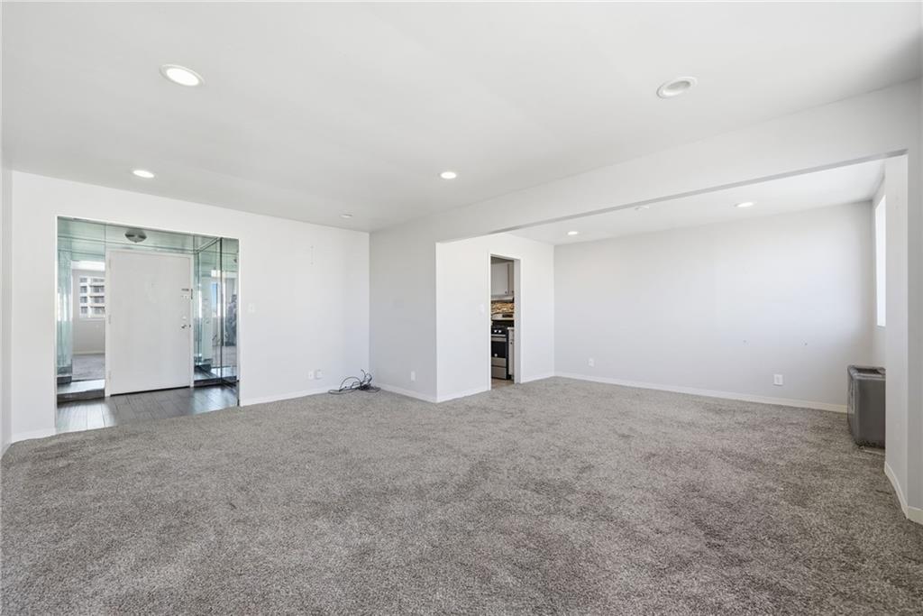 215 Piedmont Avenue NE Unit 2002