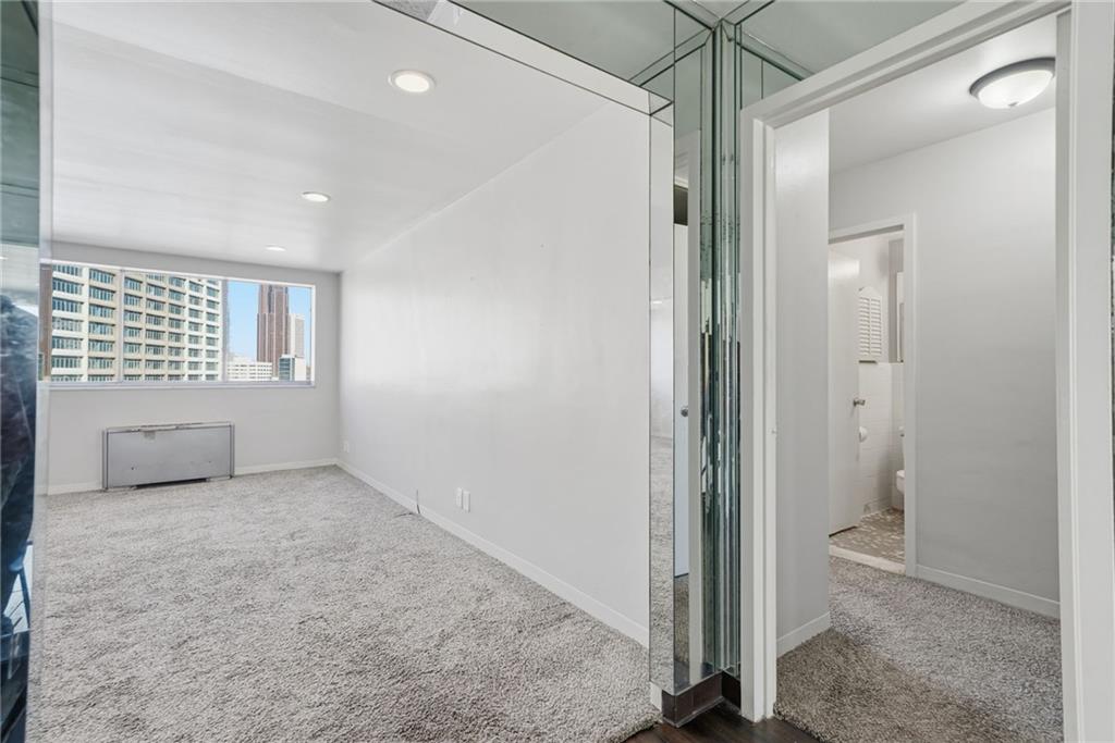 215 Piedmont Avenue NE Unit 2002