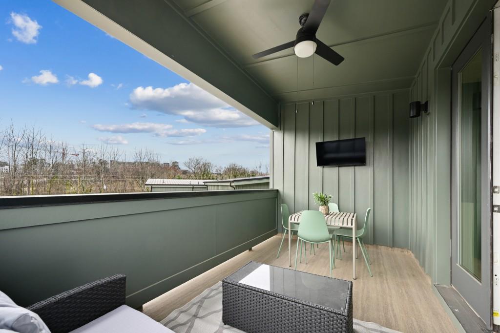 1160 Boulevard SE Unit 10