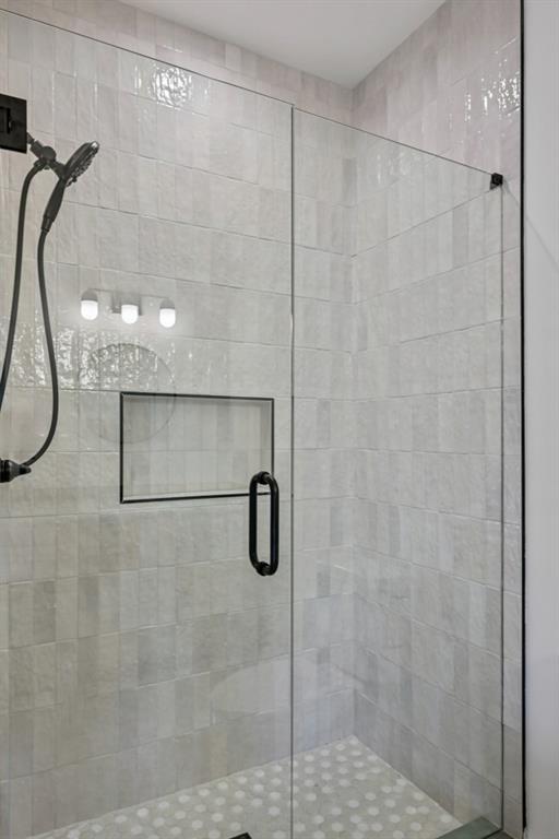 1160 Boulevard SE Unit 1