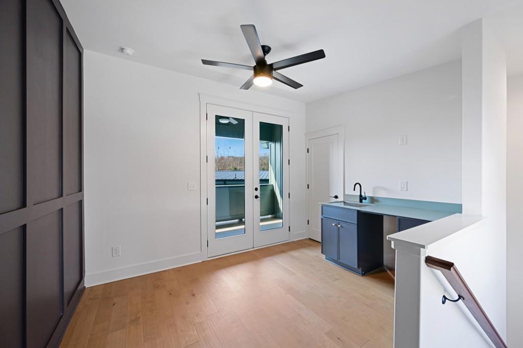 1160 Boulevard SE Unit 1
