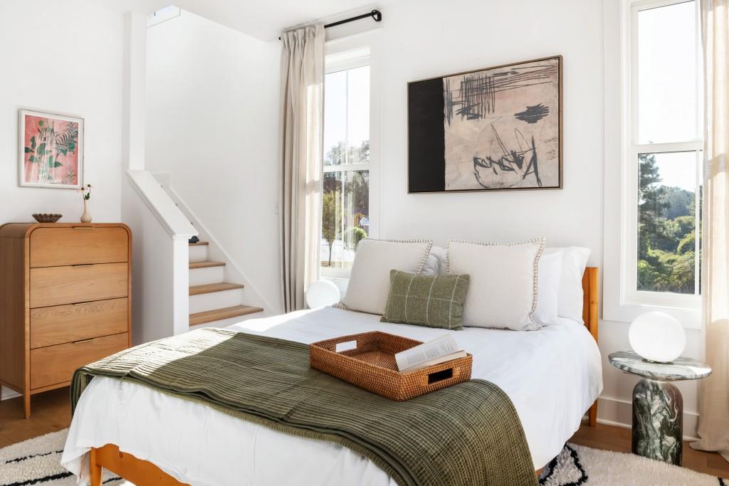1160 Boulevard SE Unit 1