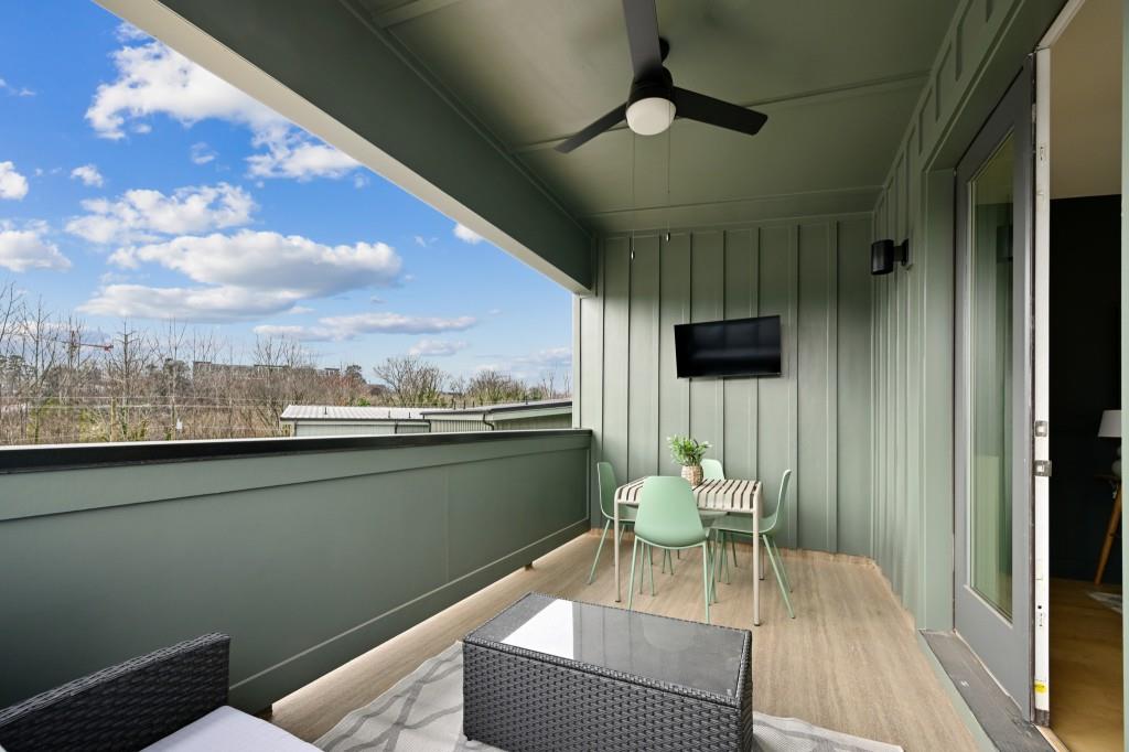 1160 Boulevard SE Unit 1