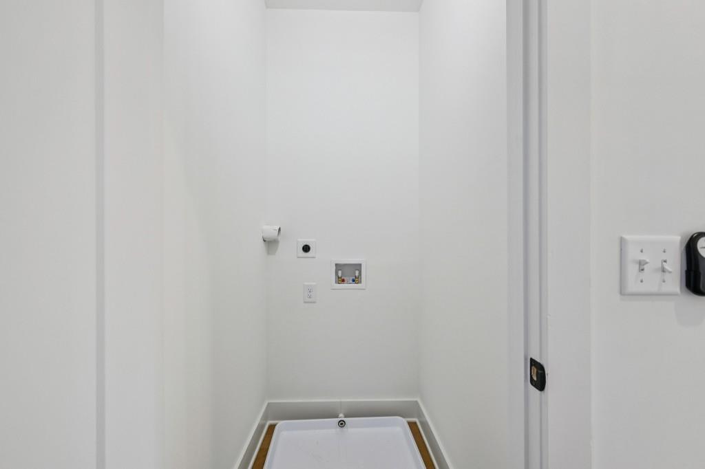 1160 Boulevard SE Unit 1