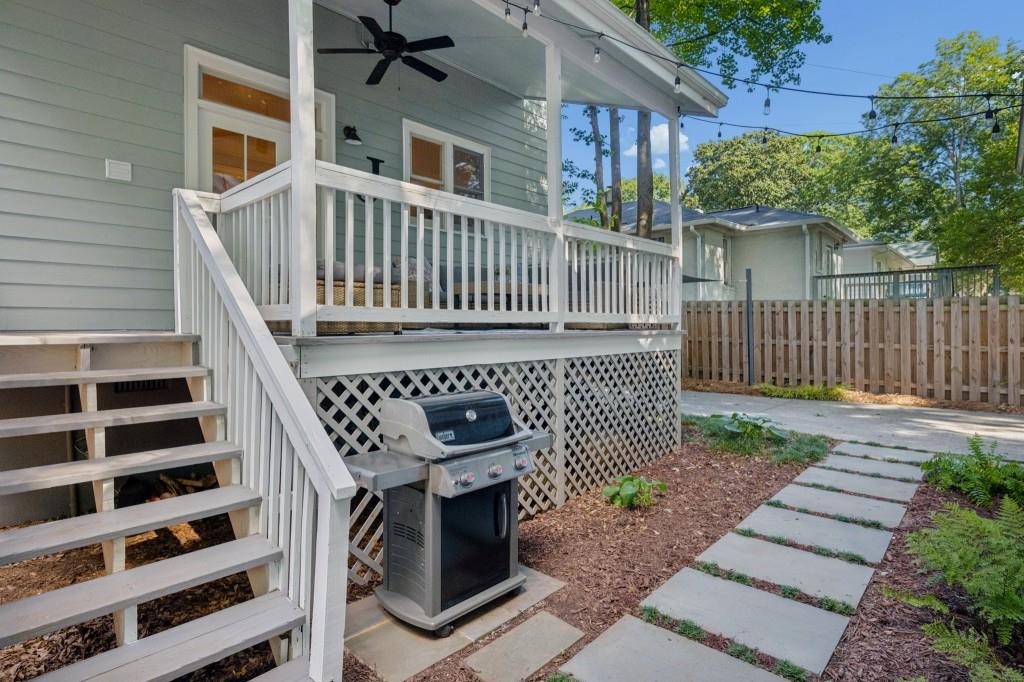 98 2nd Avenue SE