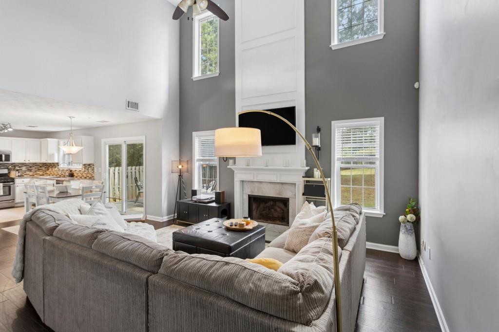 1418 Glenover Circle