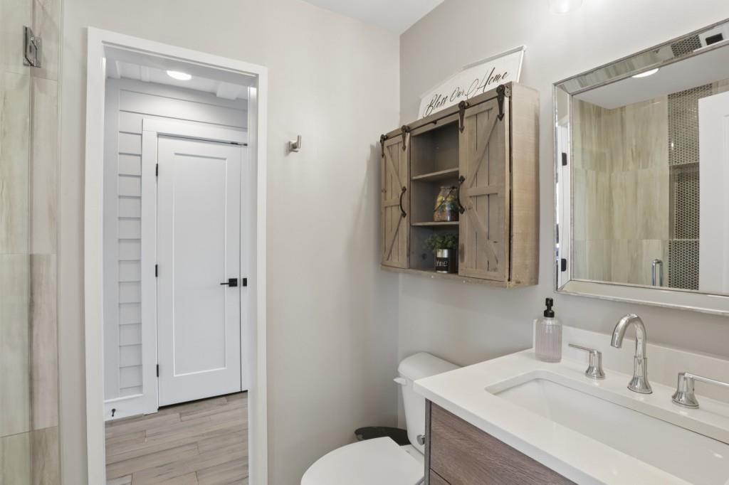 493 Winton Terrace NE Unit B