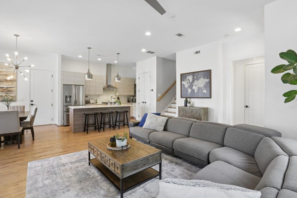 493 Winton Terrace NE Unit B