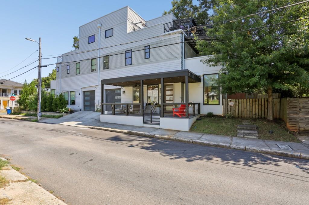 493 Winton Terrace NE Unit B