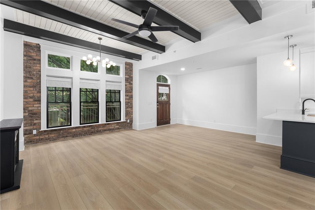 1834 Gordon Manor NE