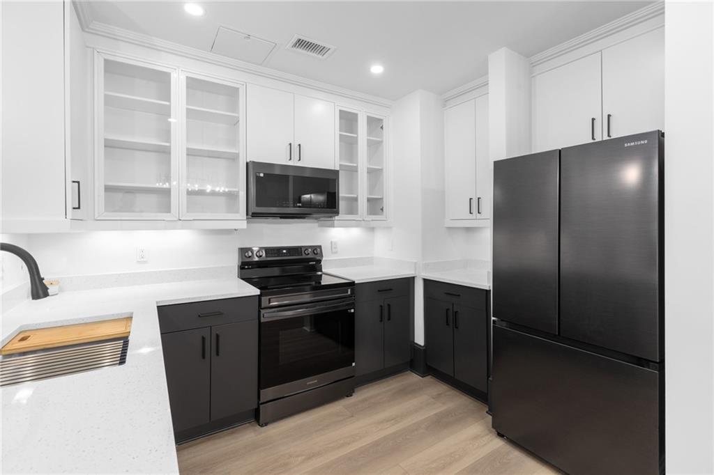 1834 Gordon Manor NE