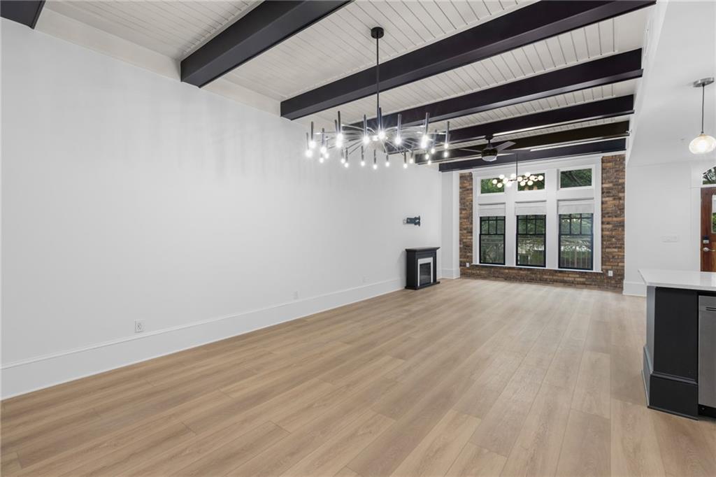 1834 Gordon Manor NE